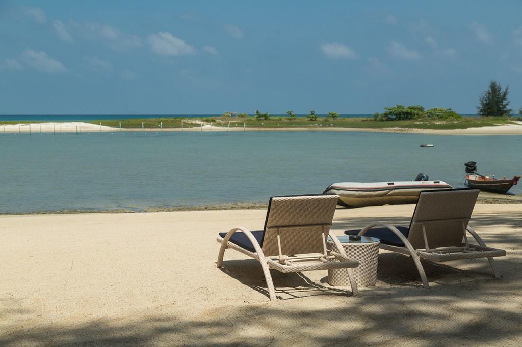 Angkana Bungalows Adults Only Thong Sala Exterior foto